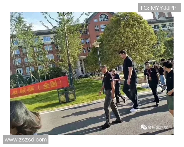 金星畅谈明星篮球赛背后的故事与精彩瞬间 金星畅谈明星篮球赛背后的故事与精彩瞬间